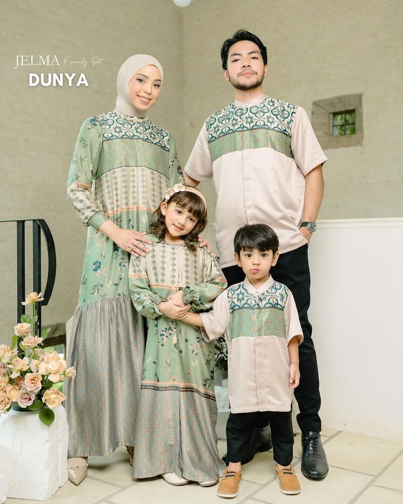 contoh baju couple lebaran